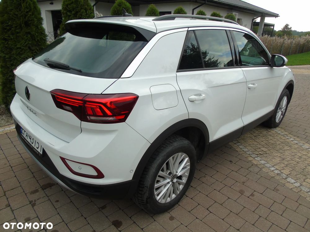Volkswagen T-Roc - 4