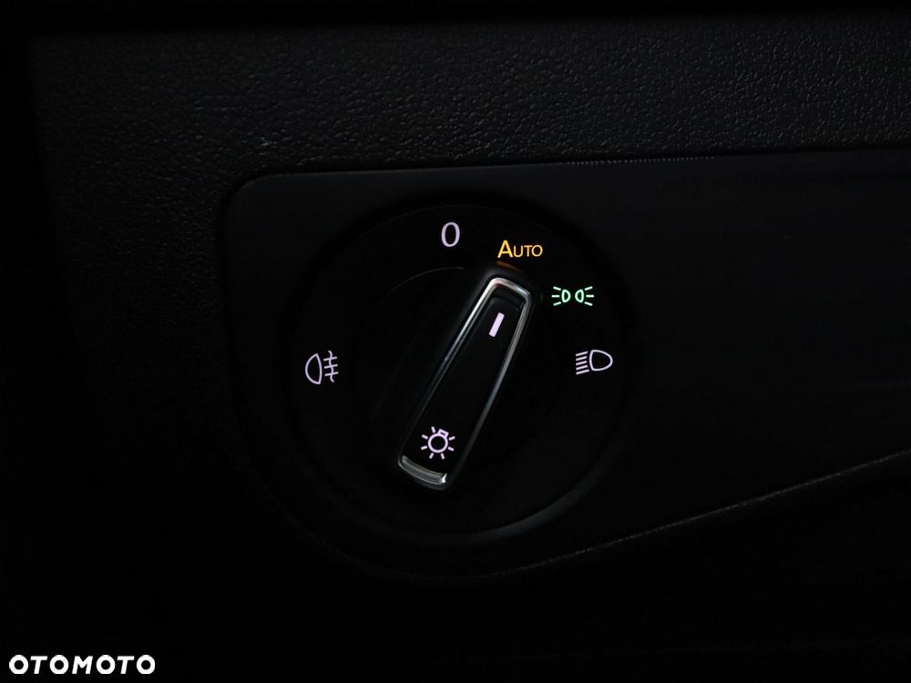 Volkswagen Tiguan 2.0 TDI SCR Life - 32