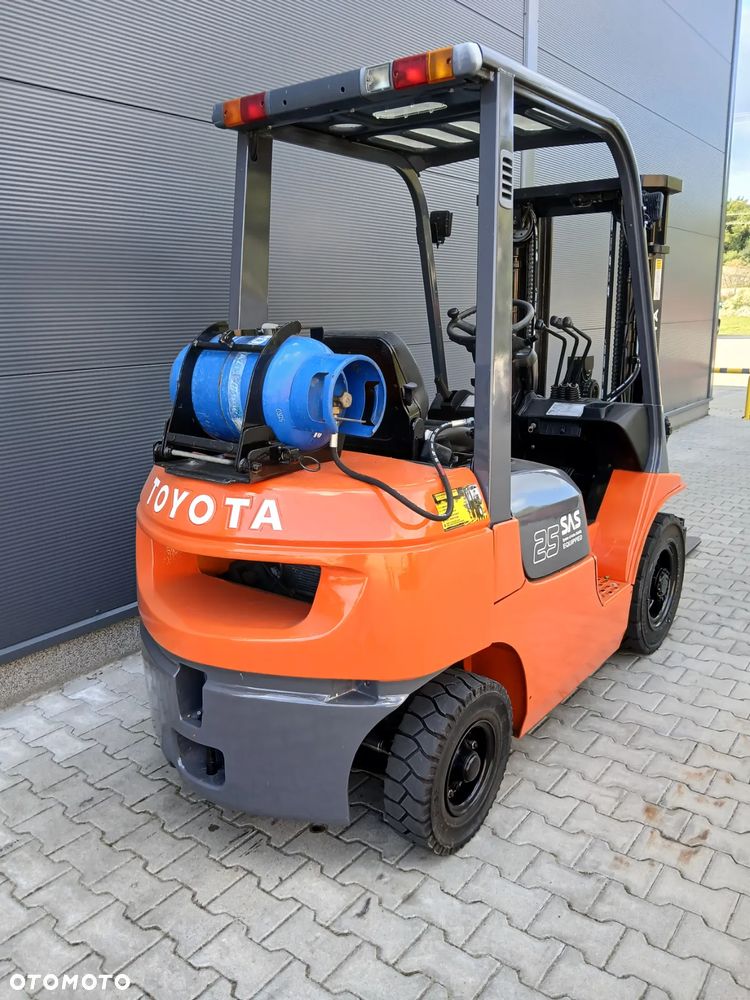 Toyota 42-7FGF25 - 6