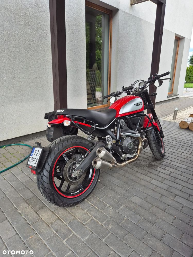 Ducati Scrambler - 1