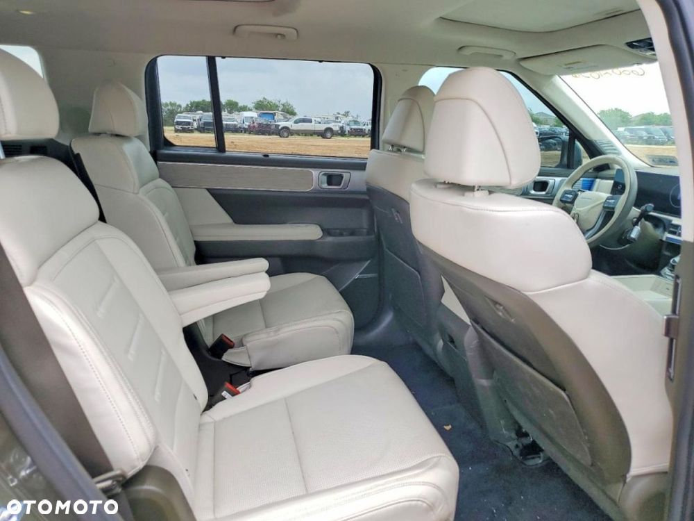 Hyundai Santa Fe - 10
