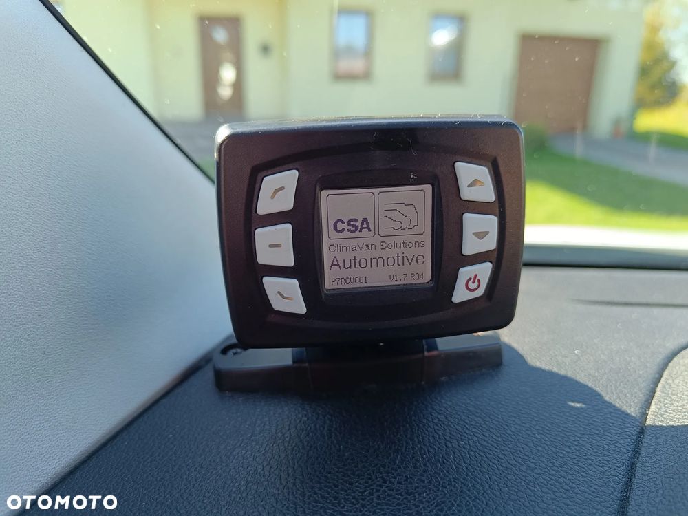 Opel COMBO - 25