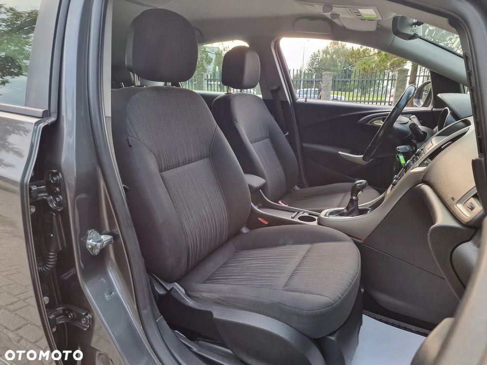 Opel Astra 1.6 Cosmo - 21