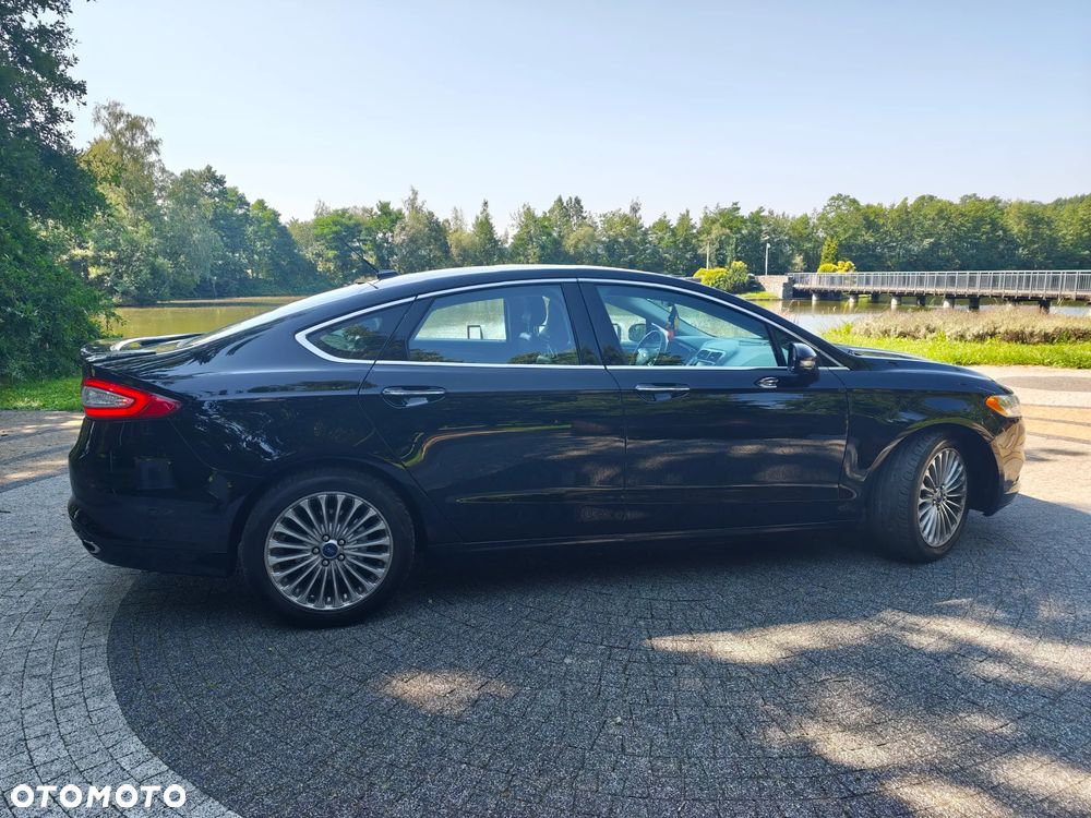 Ford Fusion - 14