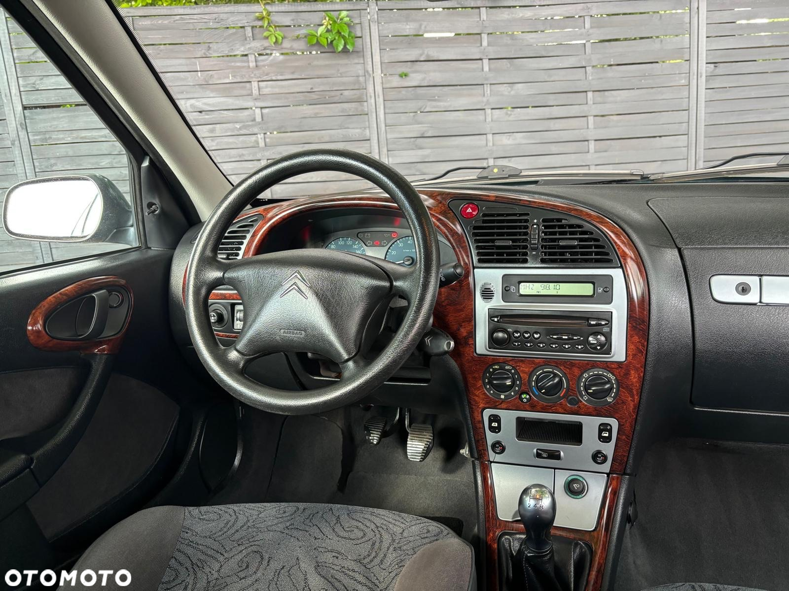 Citroën Xsara 1.4i Prestige - 10