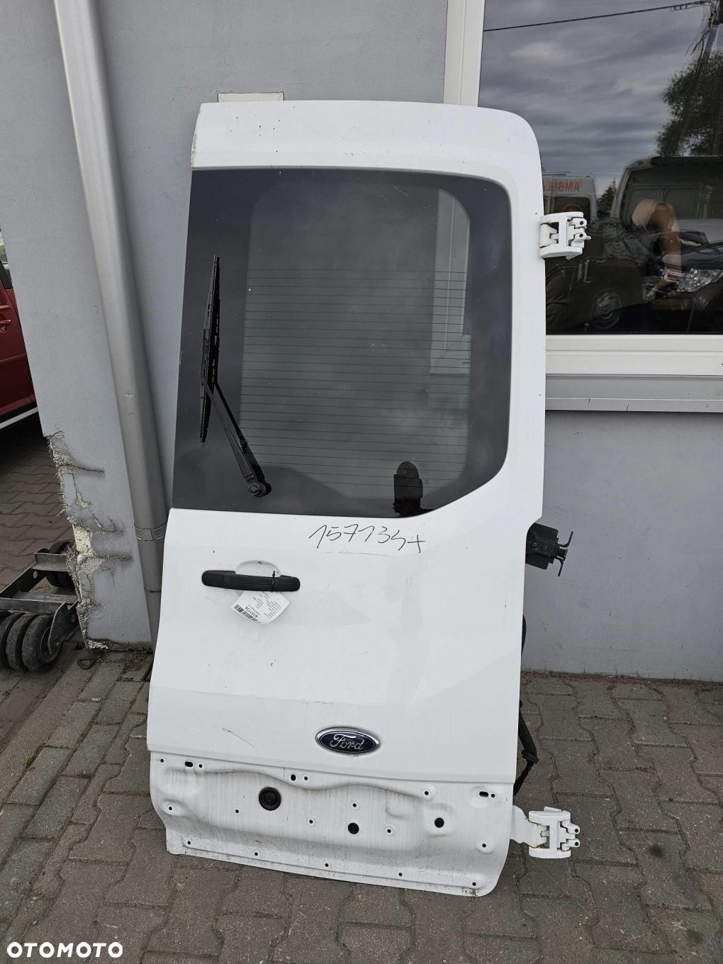 DRZWI PRAWE TYŁ FORD TRANSIT MK8 L3H2 BIAŁE 2018 - 1