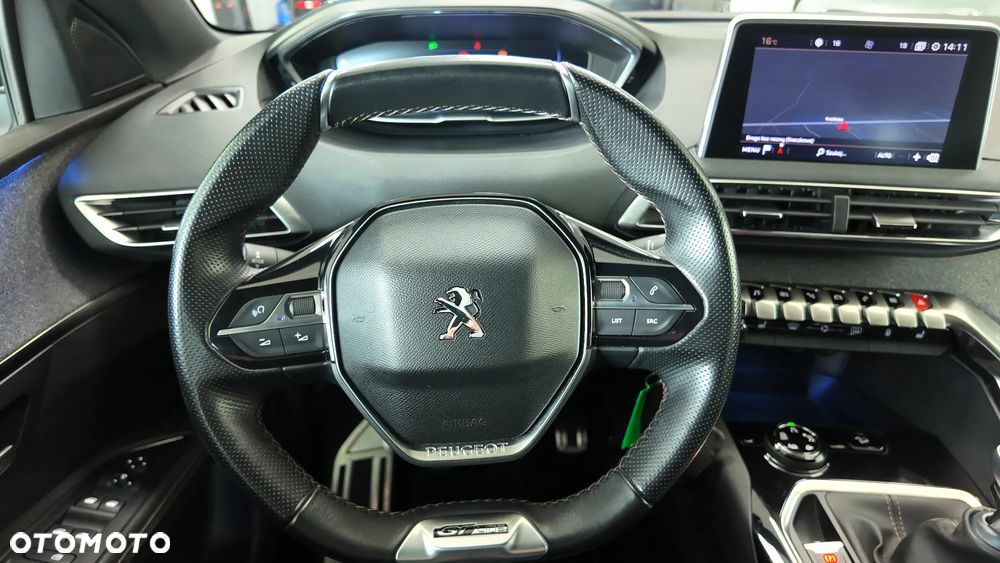 Peugeot 5008 2.0 BlueHDi Allure 7os - 22