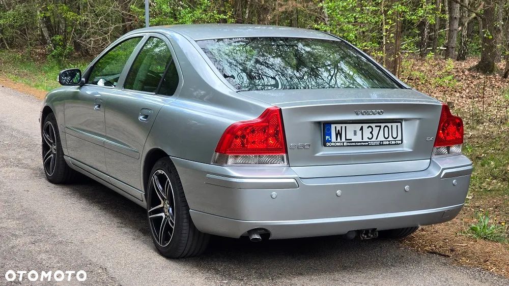 Volvo S60 - 2