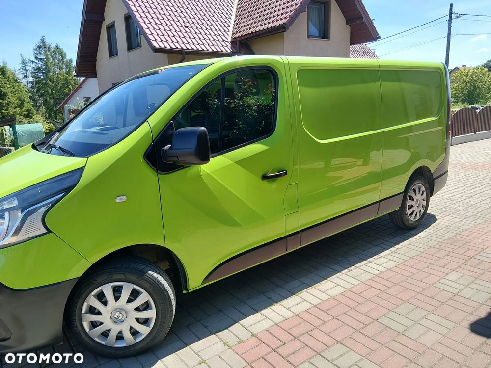 Renault Tafic - 2