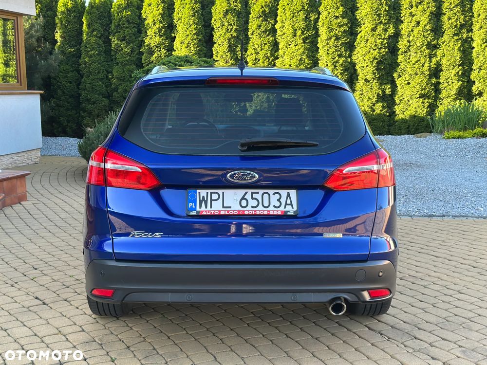Ford Focus SW 1.5 EcoBoost S&S Sport - 11
