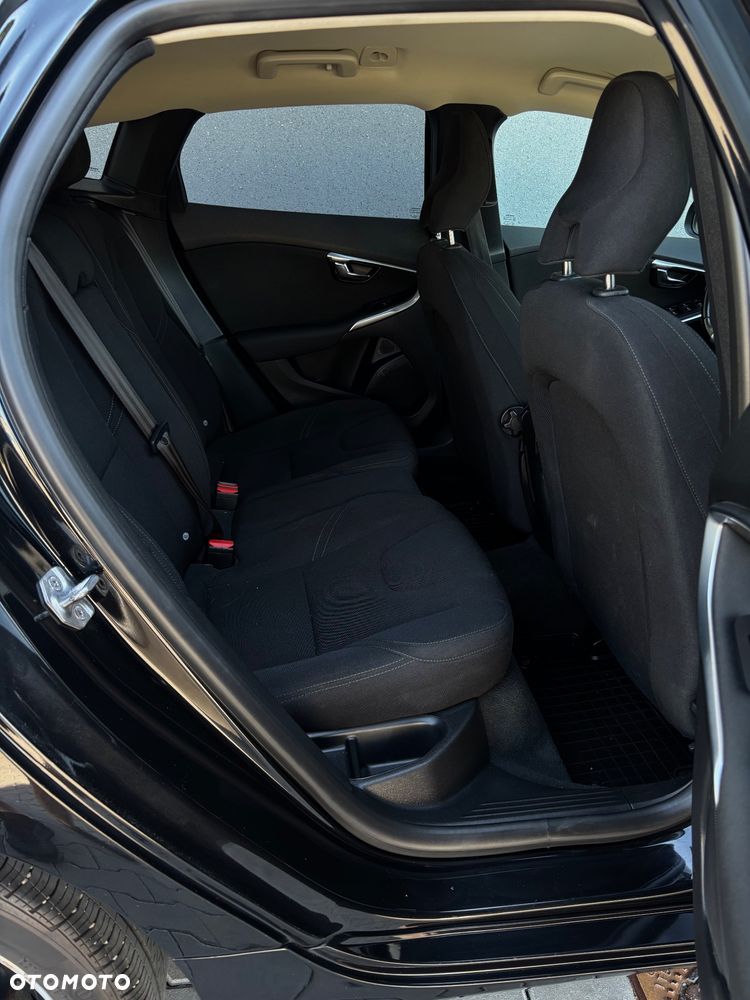 Volvo V40 - 35
