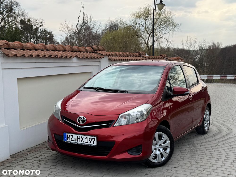 Toyota Yaris - 2