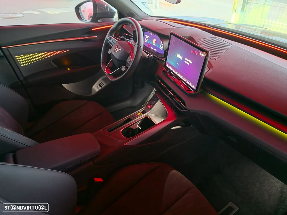 Cupra Terramar 1.5 e-Hybrid DSG Tribe Edition - 24
