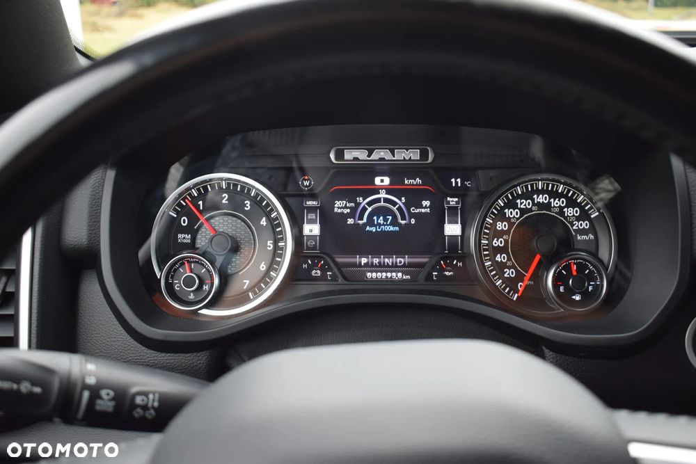 RAM 1500 Quad Cab Longbed Bighorn - 11