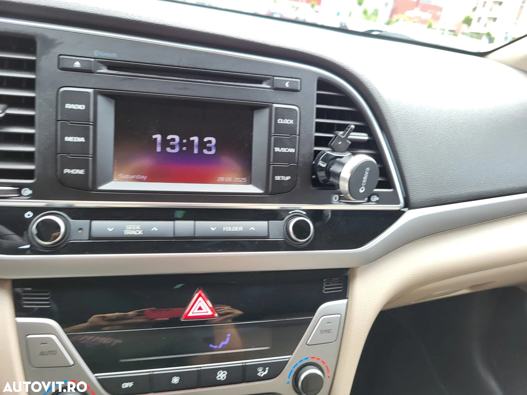 Hyundai Elantra 1.6 MPi Aut. Exclusive - 20