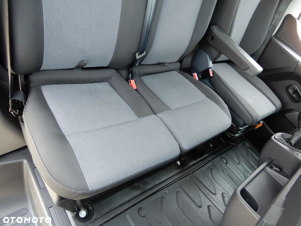 Renault Master 2.3 dCi 163 Km Chłodnia -20*C +30*C Funkcja Grzania Zasilanie V230 Izoterma 4.20 Cm 8 E.Palet Kabina Sypialniana WEBASTO Zawieszenie WZMACNIANE GWARANCJA FABRYCZNA - 31