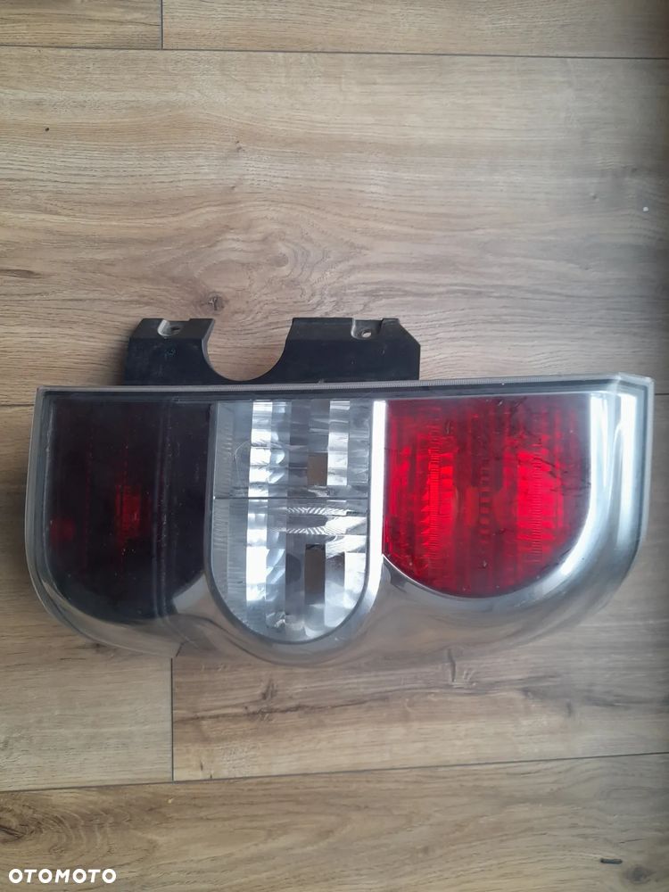 SUZUKI GRAND VITARA II 3D LAMPA TYLNA PRAWA TYŁ - 2