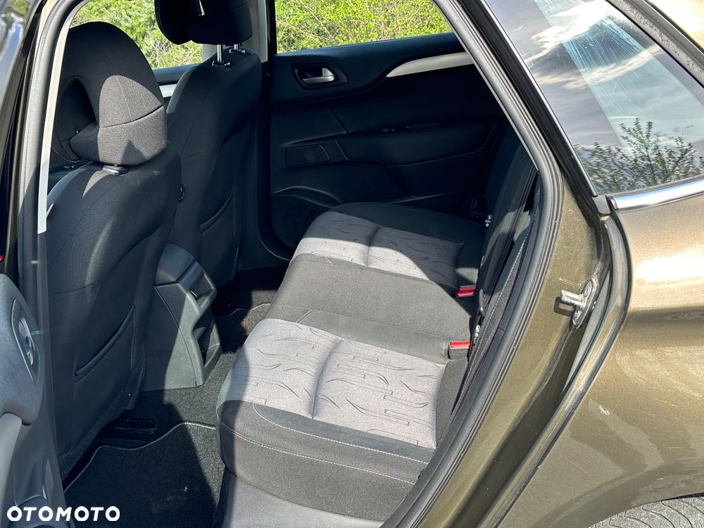 Citroën C4 VTi 95 Attraction - 13