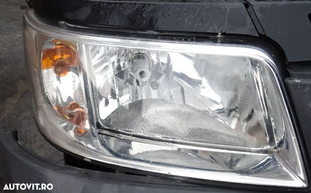 Fata completa Volkswagen Transporter T5 din 2006 volan pe stanga - 3