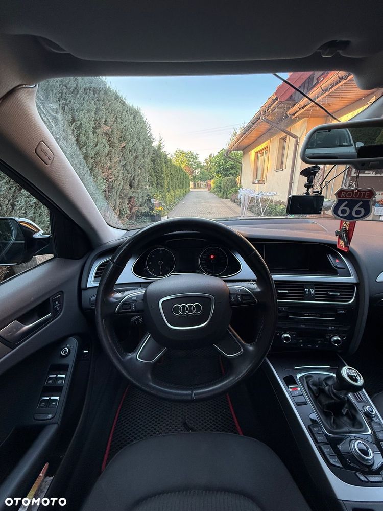 Audi A4 Limousine 2.0 TDI - 15