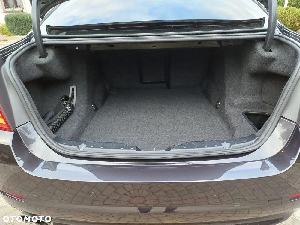 BMW Seria 5 - 13