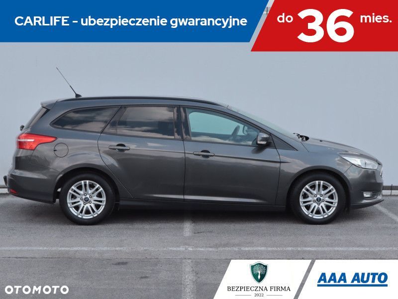 Ford Focus - 8