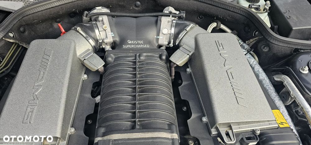 Mercedes-Benz SL 63 AMG SPEEDSHIFT MCT - 16