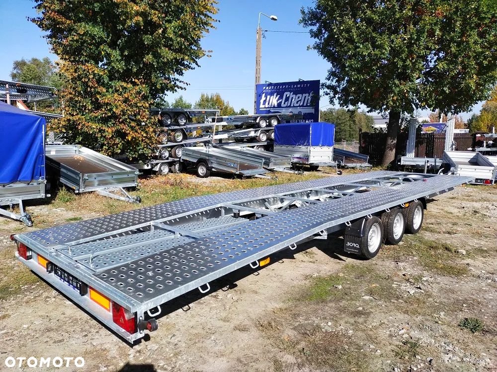 Niewiadów Indiana 8,5 m, pod 2 auta - 9