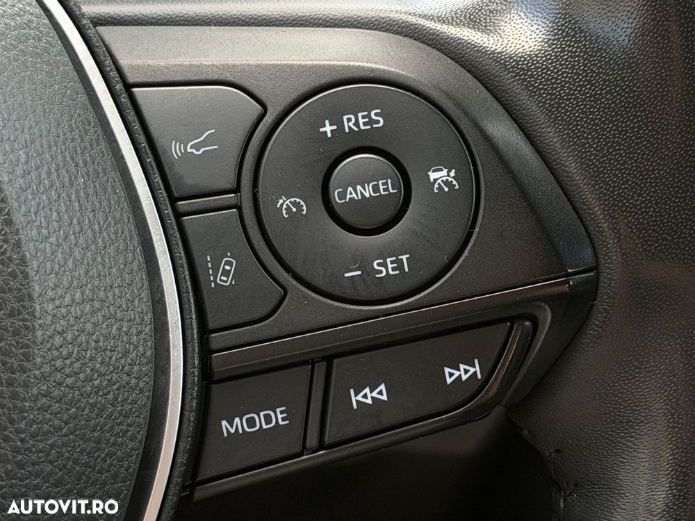 Toyota RAV4 - 29