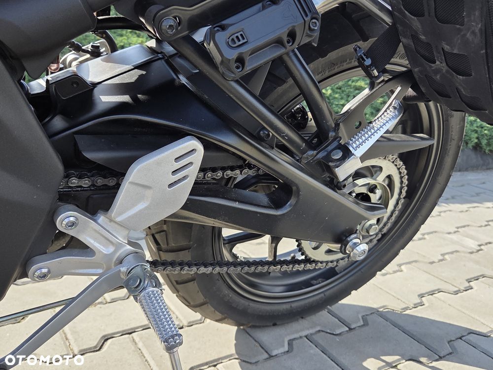 Yamaha XSR - 29