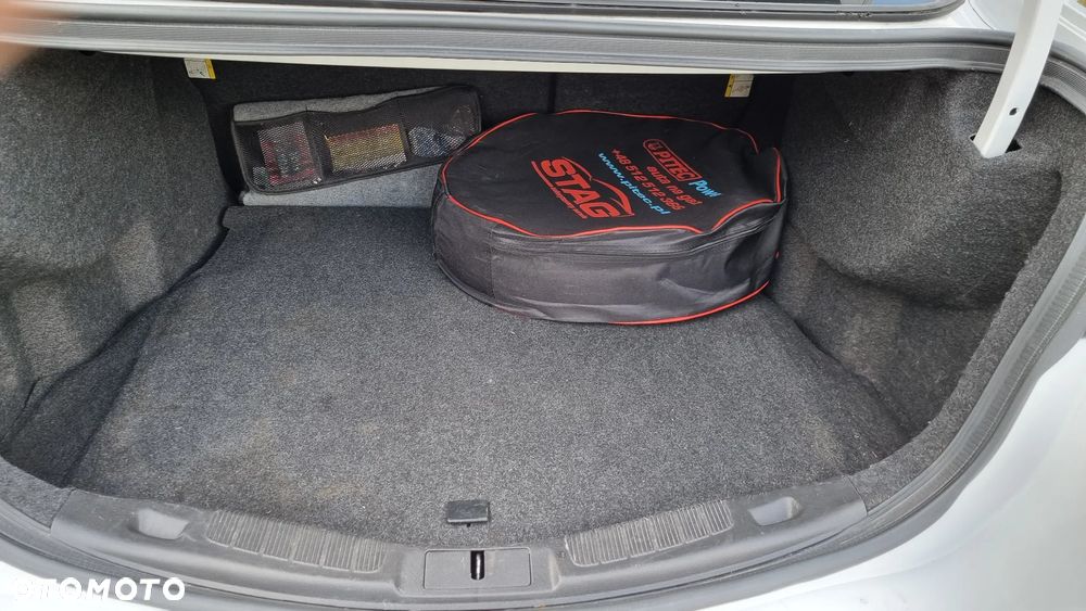 Ford Fusion 2.0 EcoBoost Titanium - 12