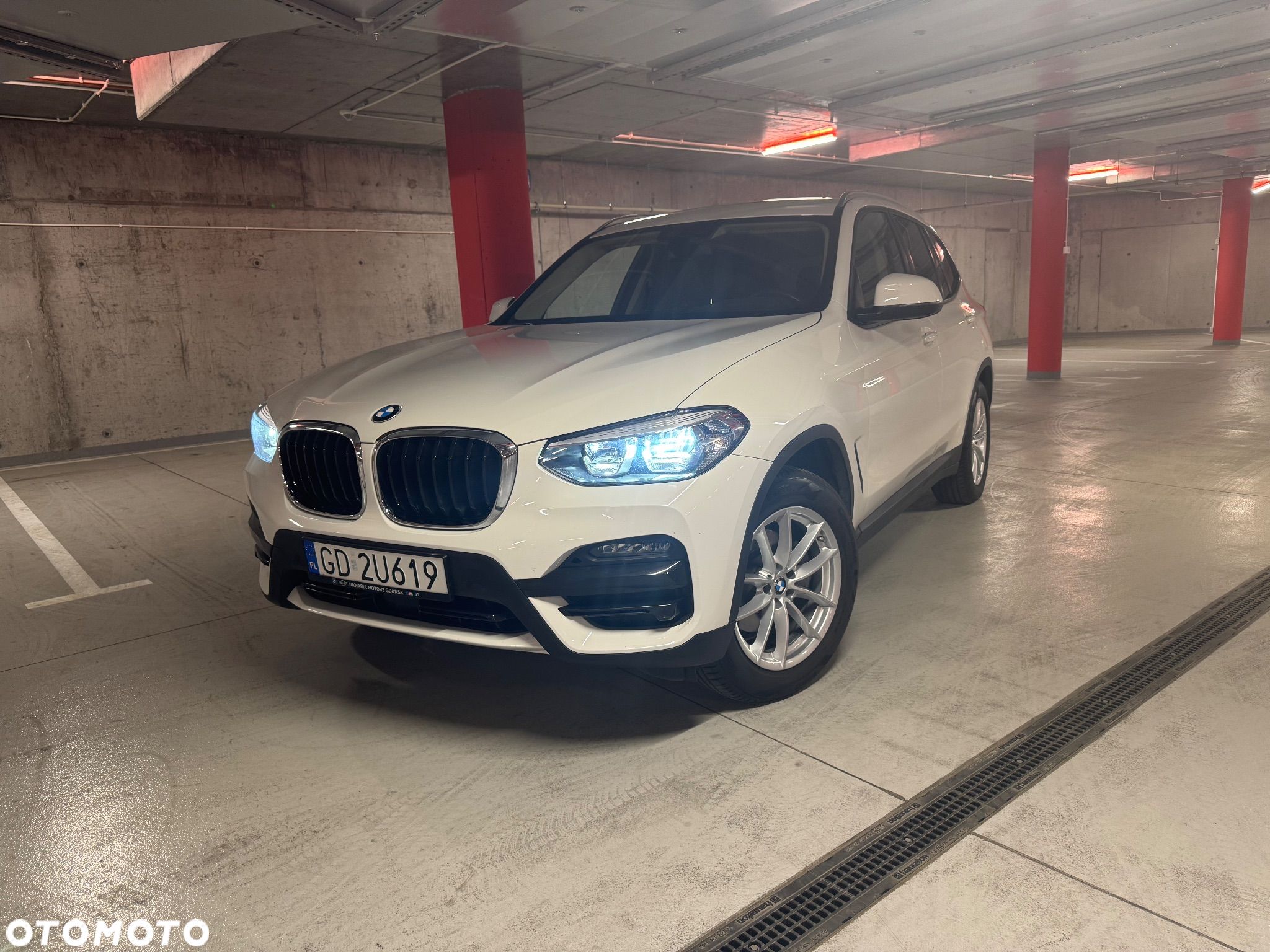 BMW X3 xDrive20d Advantage - 1