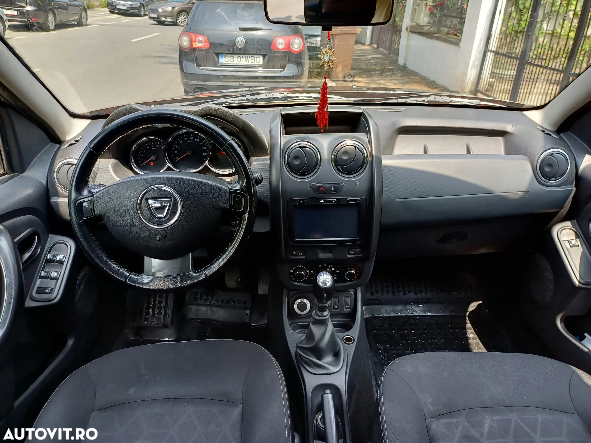 Dacia Duster 1.5 dCi 4x4 Prestige - 4