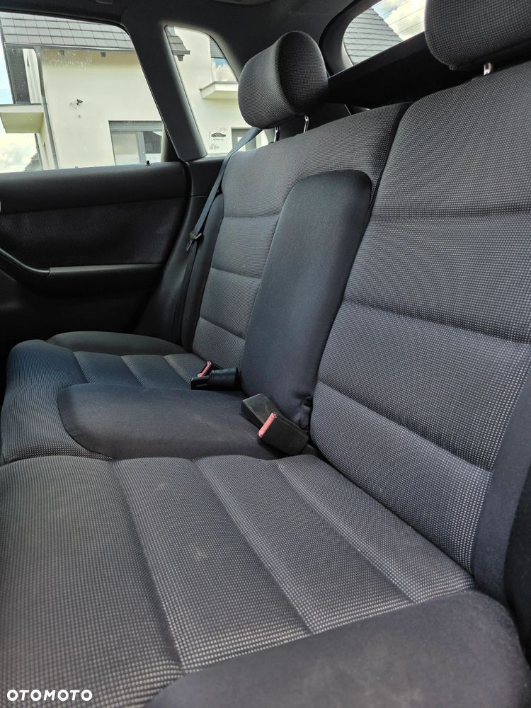 Audi A3 Sportback 1.6 Attraction - 16
