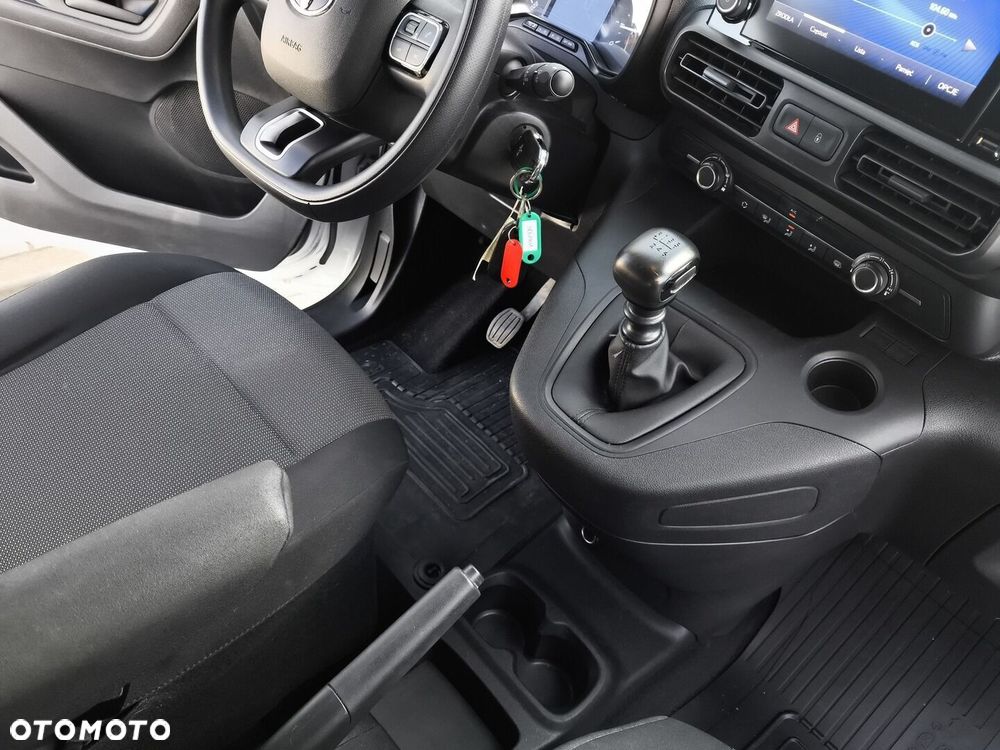 Toyota PROACE CITY - 24