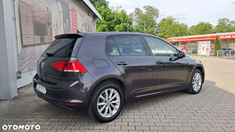 Volkswagen Golf - 3