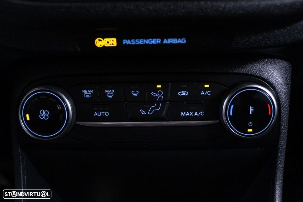 Ford Fiesta 1.0 EcoBoost ST-Line - 30