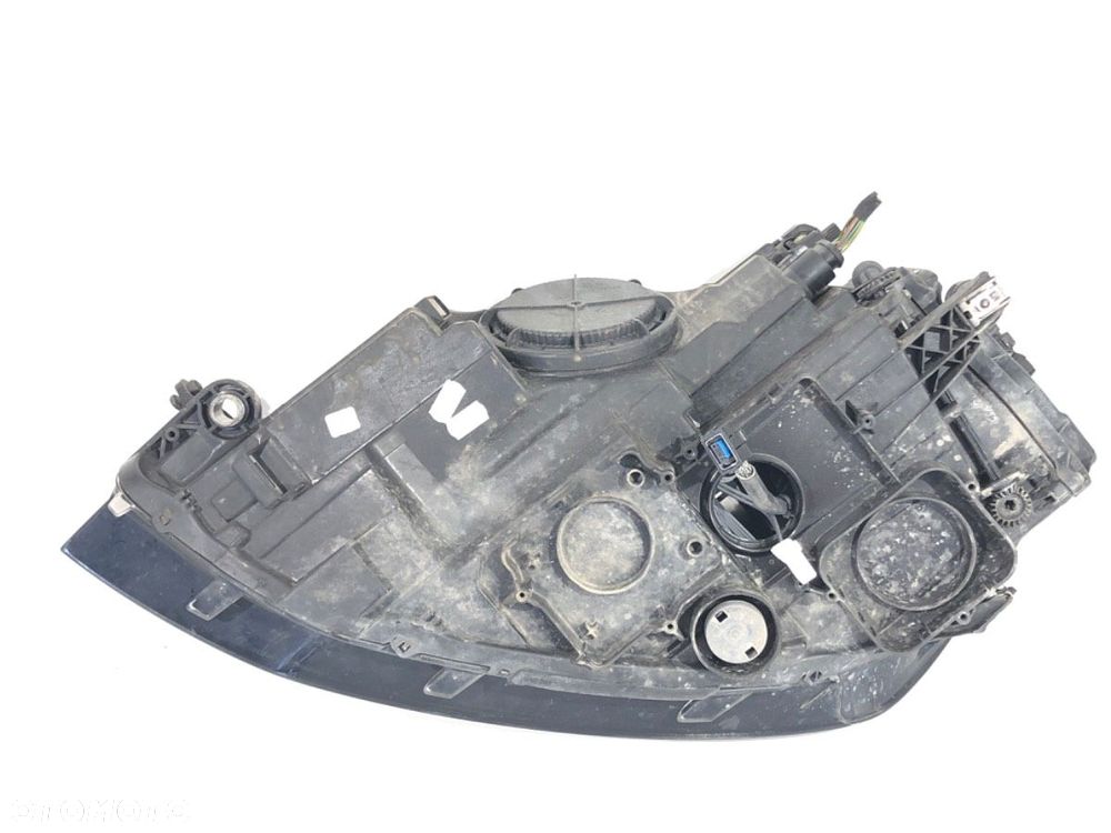 REFLEKTOR PRAWY PRZÓD XENON  VW GOLF VII (5G1, BQ1, BE1, BE2) 2012 - 2022 1.4 TSI 90 kW [122 KM] - 3