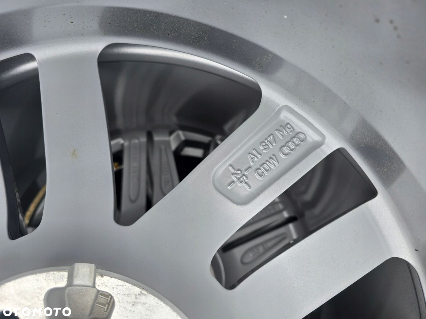 AUDI A6 C8 4K0601025BH 5X112 ET39 18" 8J 1X - 2