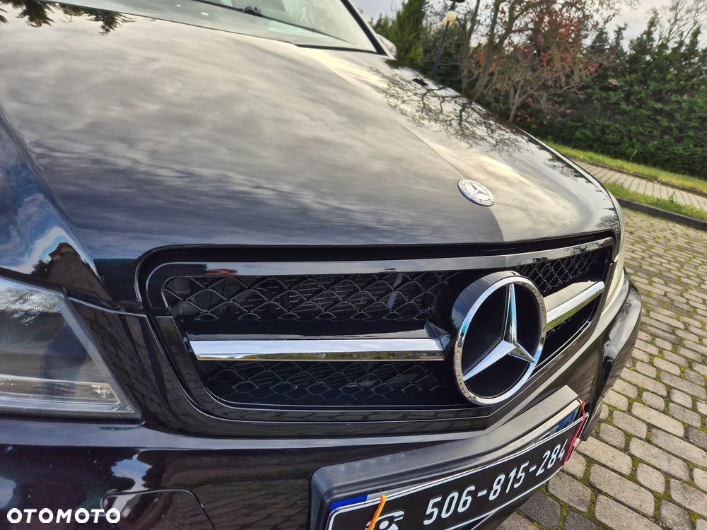 Mercedes-Benz Klasa C 180 BlueEFFICIENCY 7G-TRONIC Avantgarde - 6