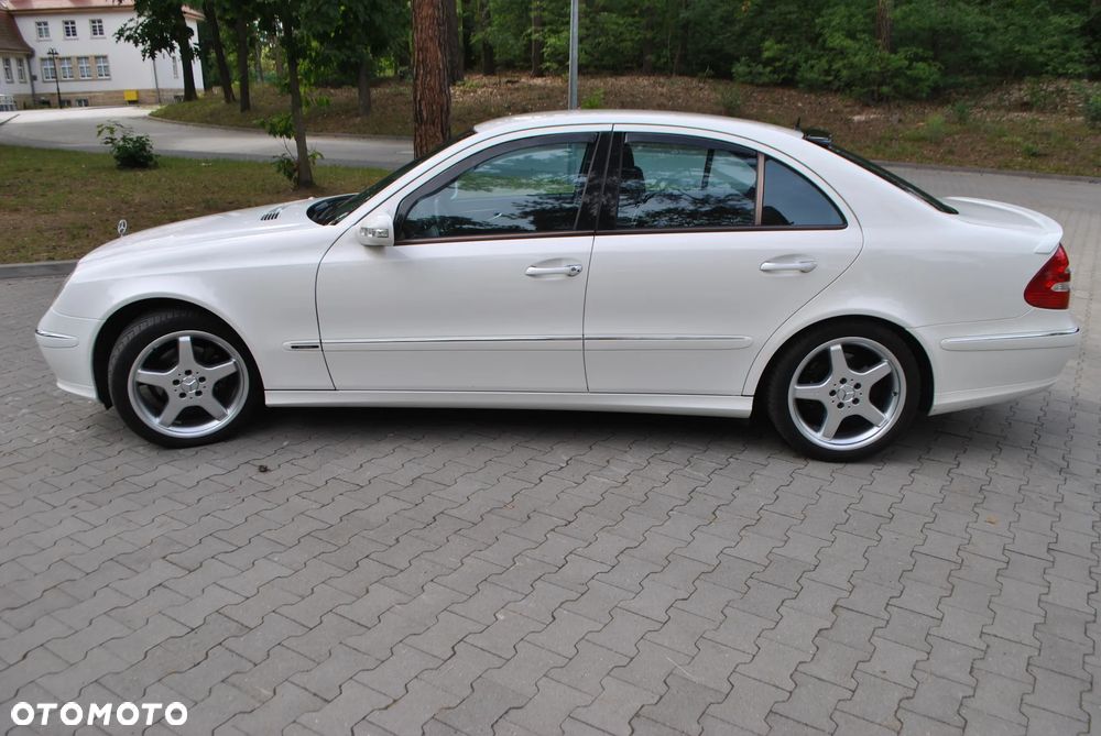 Mercedes-Benz Klasa E - 11