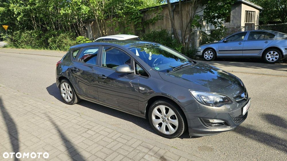 Opel Astra 1.6 Color Edition - 7