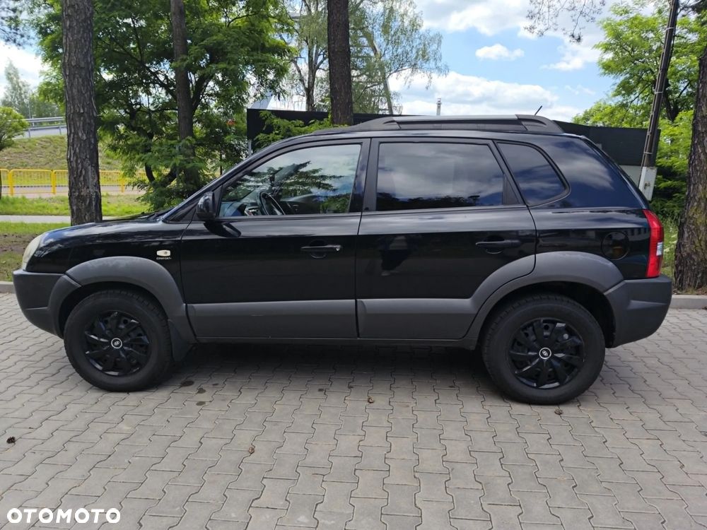 Hyundai Tucson 2.0 Comfort 2WD - 2