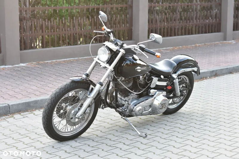 Harley-Davidson Super Glide - 24