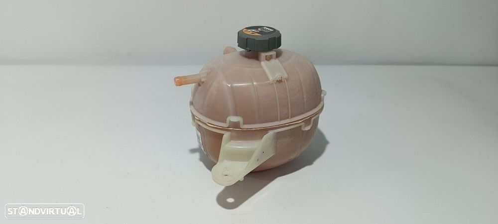 DEPOSÍTO DE EXPANSÃO KIA SPORTAGE - 2