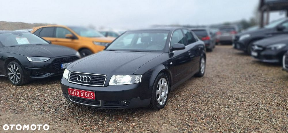 Audi A4 Limousine - 3
