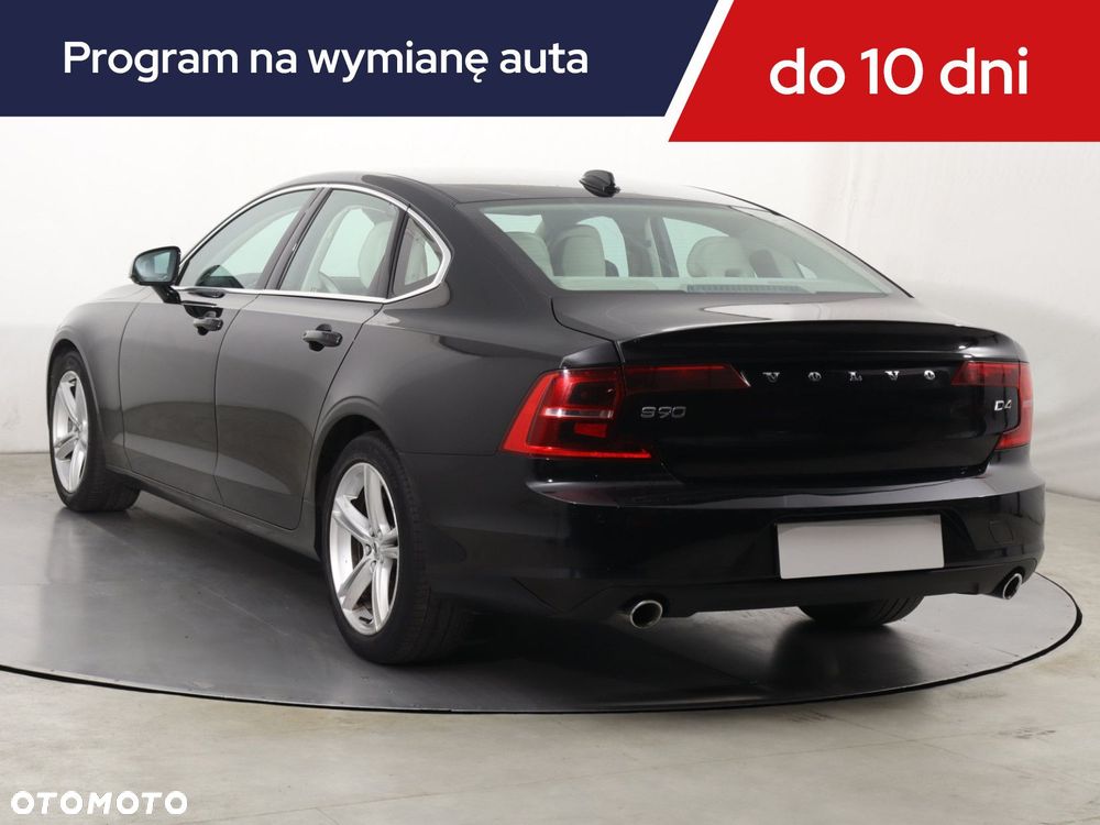 Volvo S90 - 6