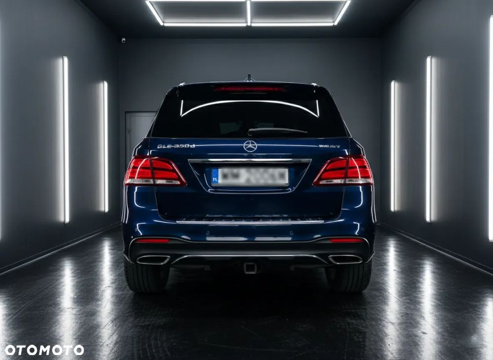 Mercedes-Benz GLE 350 d 4Matic 9G-TRONIC AMG Line - 5