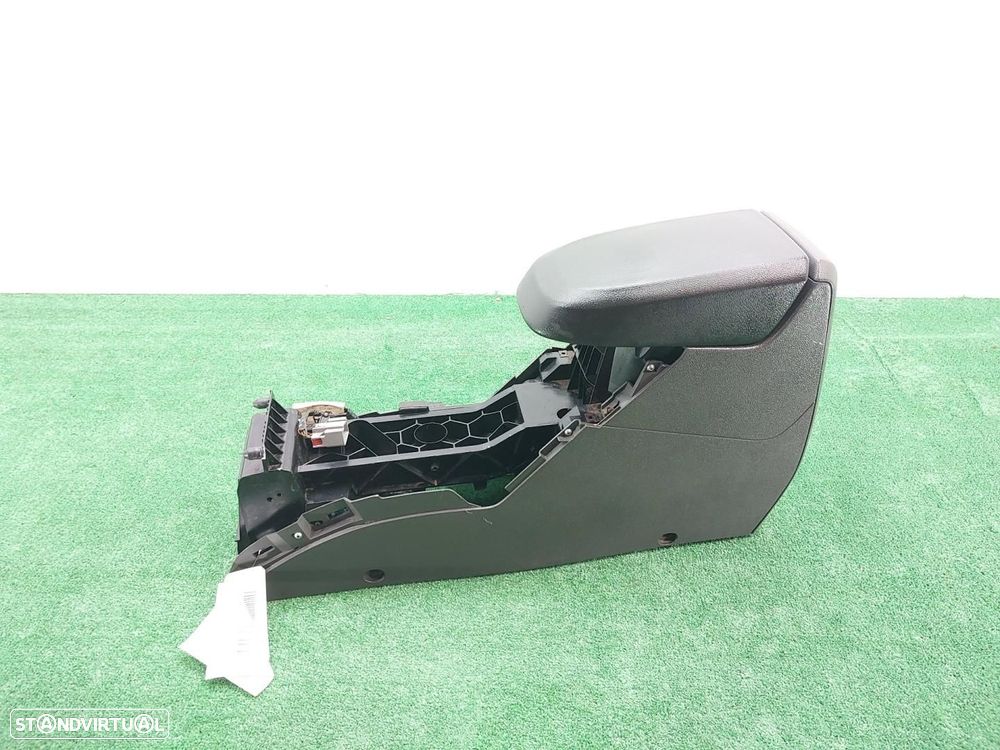 APOIO DE BRAÇOS FORD KUGA - 1