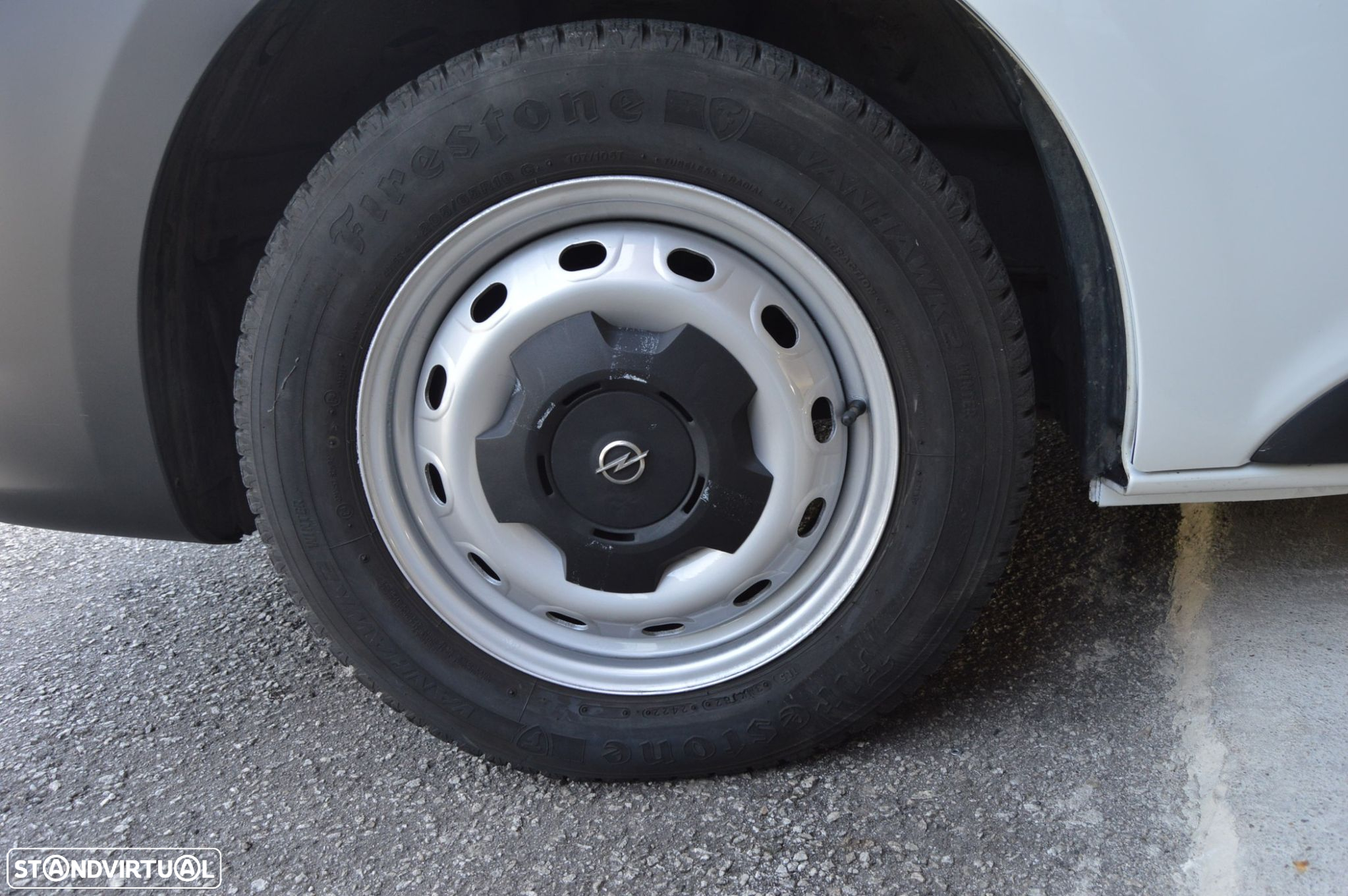 Opel Vivaro 1.6 CDTi L2H1 2.9T - 10